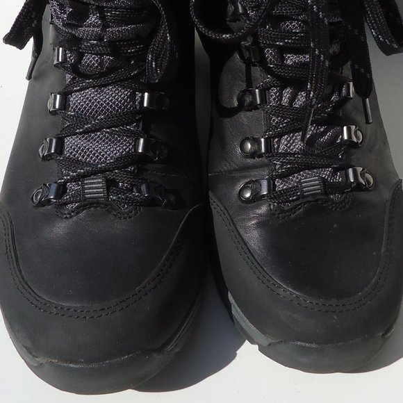 SIZE 10.5 D. Lands\' End leather winter hiking snow boots. main image 13